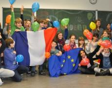 Sechstklässler der Heimschule St. Landolin mit ihren Gästen aus Barr